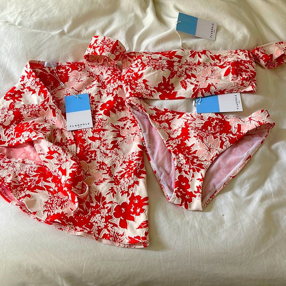 Flagpole NYC 3pc NWT bikini and coverup